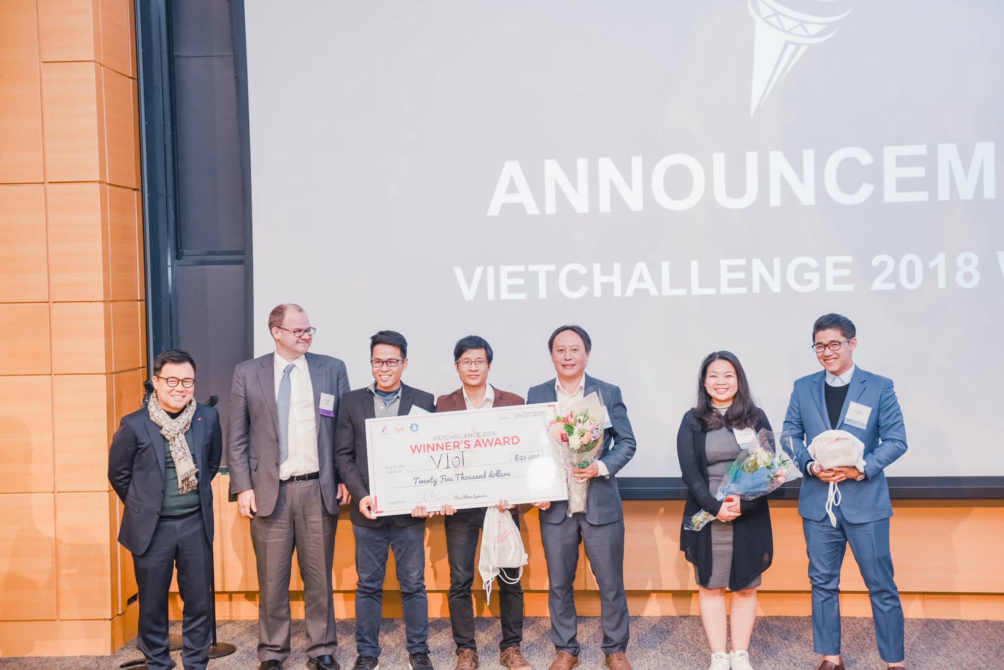 VietChallenge 2018 Winner – Viot $25,000 prize